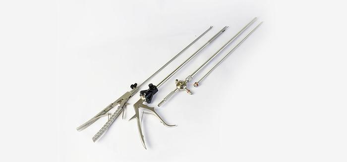 Used LAPAROSURGERY/COLELIOSURGERY SET
