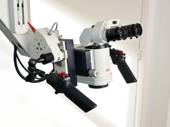 Used LEICA M500-N NEUROSURGICAL OPERATING MICROSCOPE