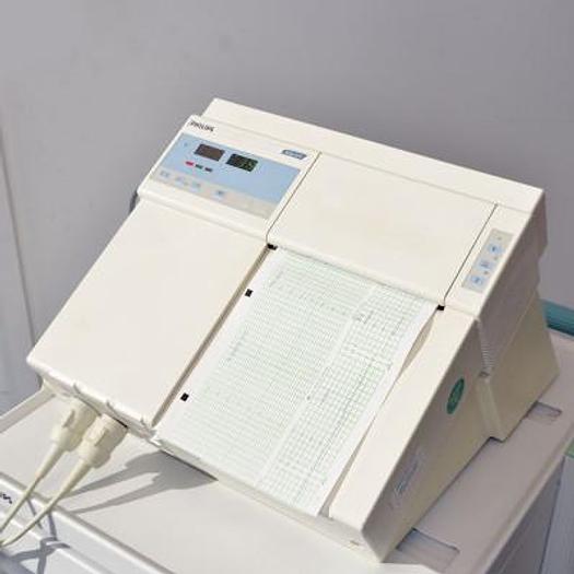 Used PHILIPS SERIES 50 A TOCOCARDIOGRAPH WITH 1 CARDIO PROBE AND 1 UTERINE CONTRACTION PROBE