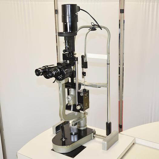 D'occasion LAMPE A FENTE HAAG STREIT BM 900 MOUVEMENTS TRIDIMENTIONNELS AVEC TONOMÉTRE  À APLANATIONS