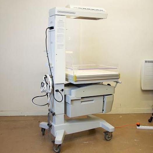 Used DRAEGER AIRSHIELDS NEONATAL RESUSCITATION TABLE