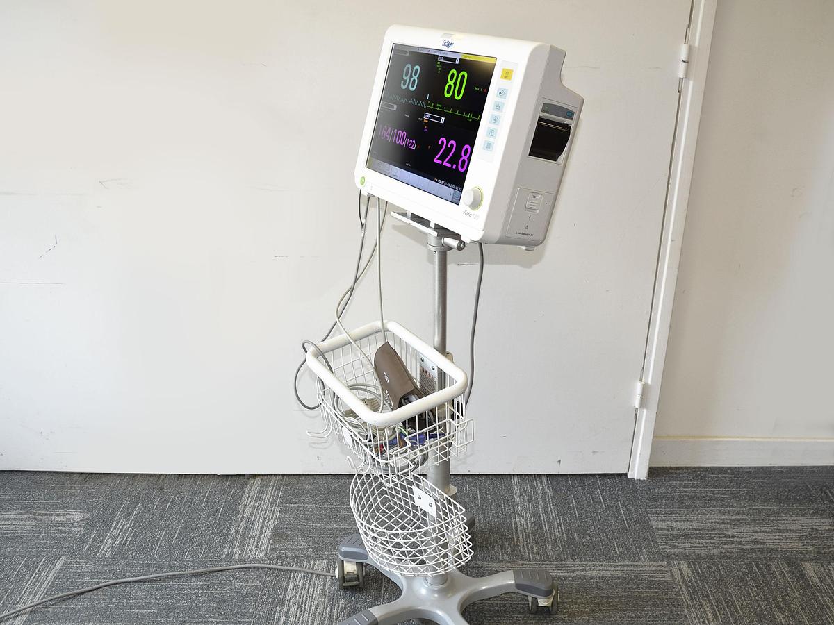 D'occasion DRAGER VISTA 120 SCG-PNI-SPO2 PATIENT MONITOR