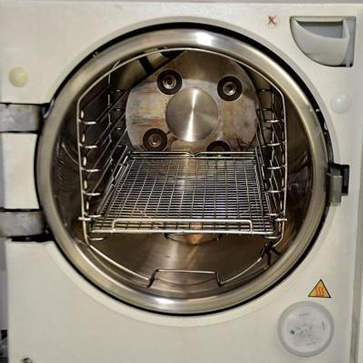 Used PRESTIGE MEDICAL BENCHTOP AUTOCLAVE