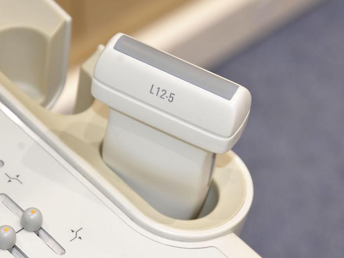 original-d-occasion-echographe-philips-hd-11-xe.JPG
