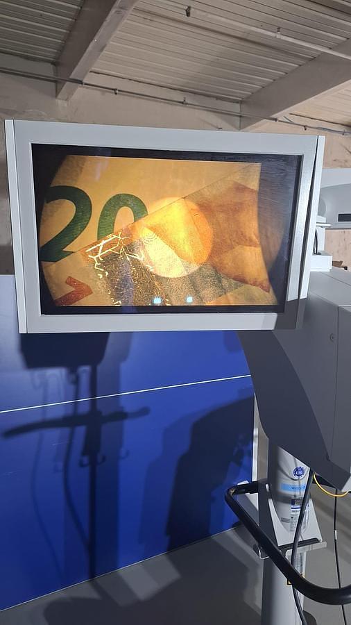 D'occasion KARL ZEISS LUMERA 700 OPERATING OPHTHALMOLOGY MICROSCOPE