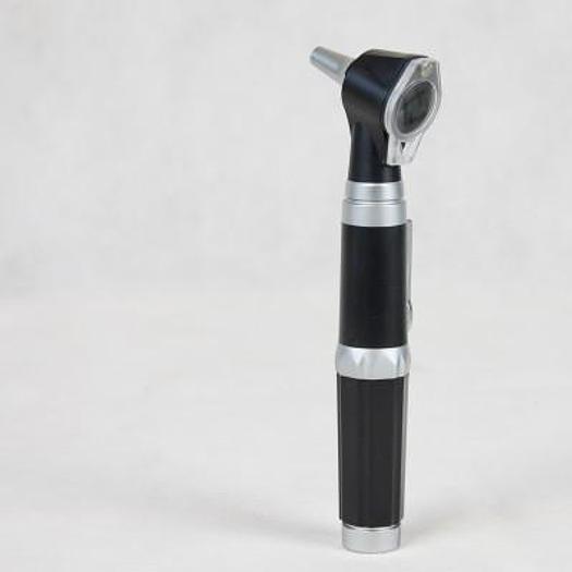 Used COMPACT OTOSCOPE WITH DIRECT HALOGEN LIGHT