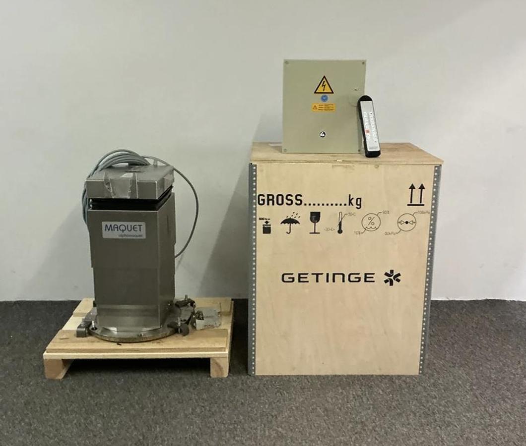 MAQUET OPERATING TABLE WITH ORTHOPEDIC EXTENSION (never used, still in its shipping crate)