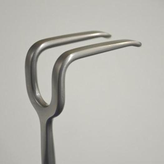 Used 23 CM GOUGEON OLIVE SPREADERS (SET OF 100)