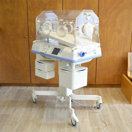 Used HILL ROM AIR-SHIELDS ISOLETTE C2000 INCUBATOR