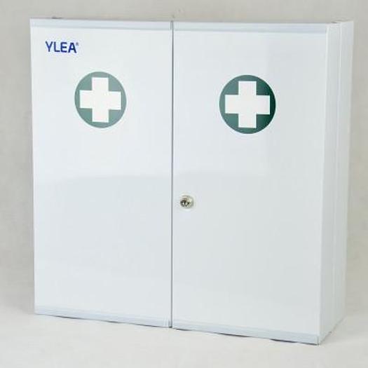 WALL-MOUNTED MEDICINE CABINET