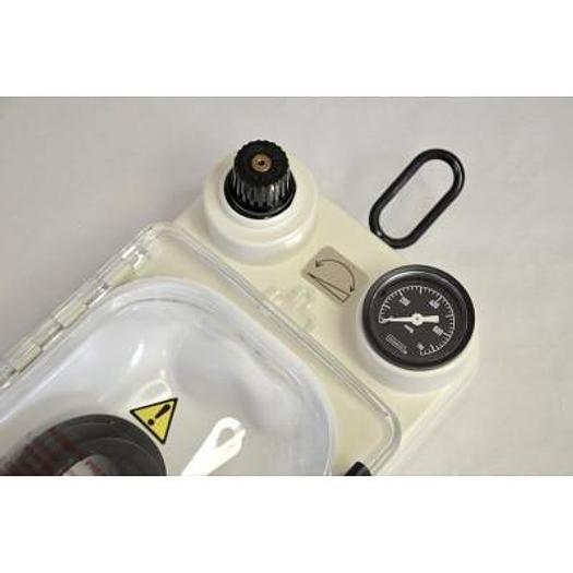 Used MALLINCKRODT AD-1000 PRESSURE INFUSION CHAMBER