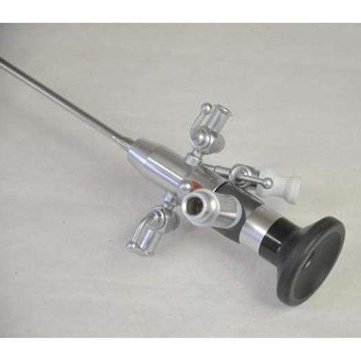 Used KARL STORZ 27022ED 2.7MM URETEROSCOPE WITH SLEEVE