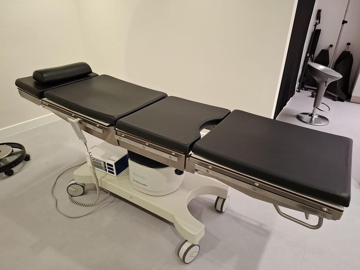 D'occasion table d'operation MERIVAARA PRACTICO