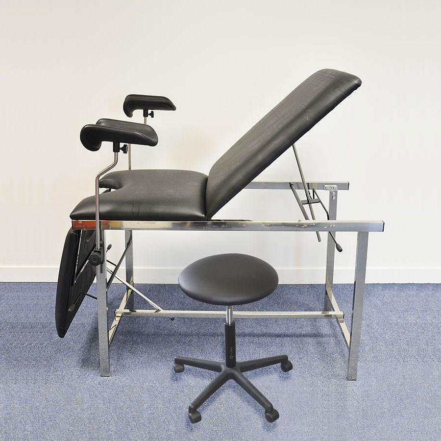 D'occasion GYNECOLOGICAL CONSULTATION TABLE