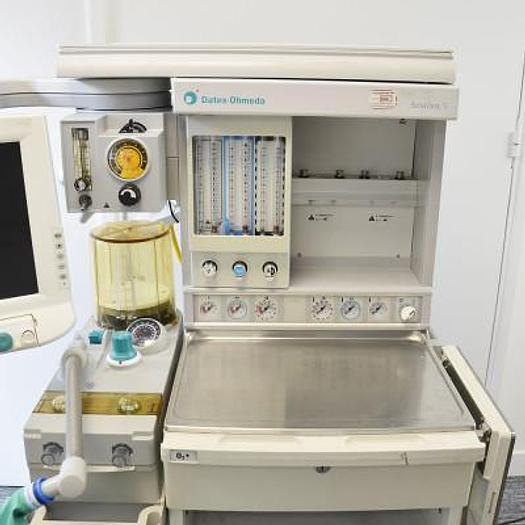 Used DATEX OHMEDA AESTIVA 5 anesthesia ventilator with ventilator 7900