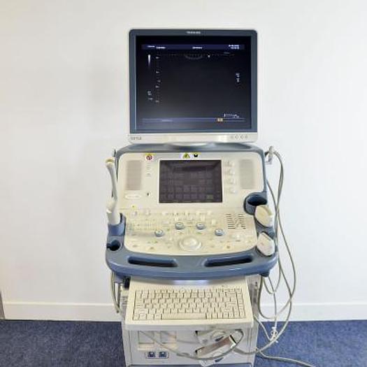 Used TOSHIBA XARIO XG SSA-680A ULTRASOUND SCANNER
