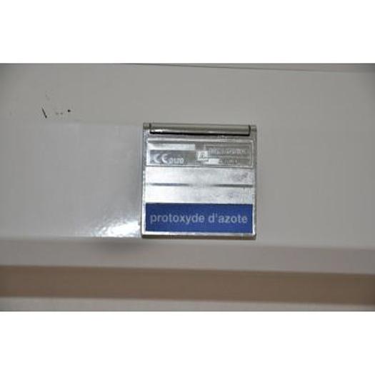 Used RECOVERY ROOM RAMP WITH 7 STATIONS EACH CONTAINING 02, NITROUS OXIDE, AIR, 2 X VACUUM