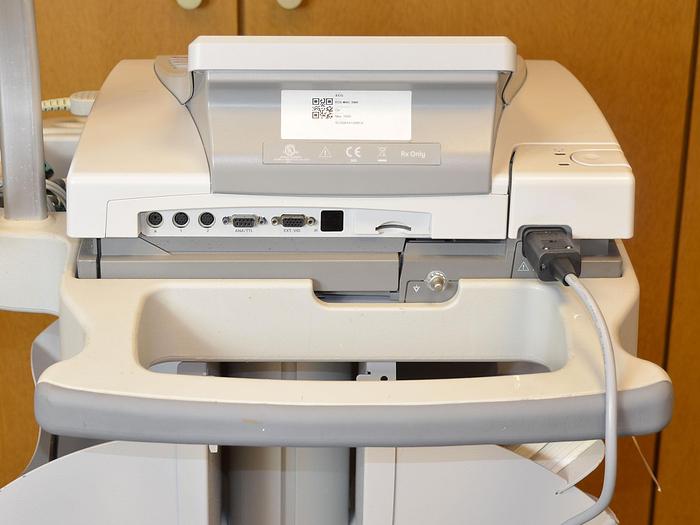 Used ECG ELECTROCARDIOGRAPH GENERAL ELECTRIC MAC 3500