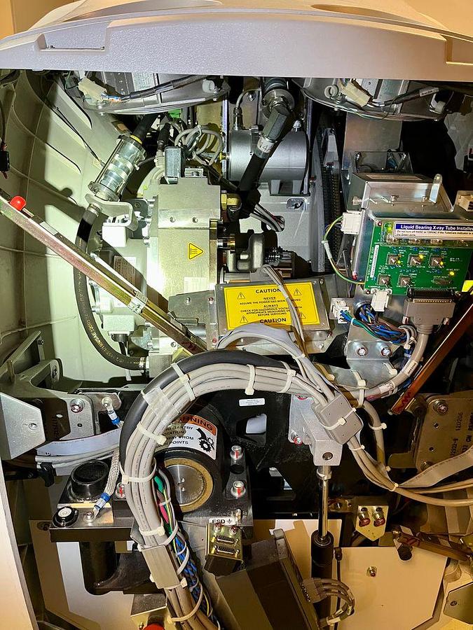 D'occasion GE DISCOVERY CT750 HD64 SCANNER