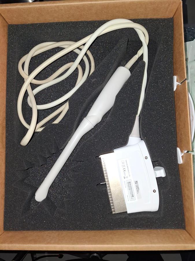 D'occasion ECHOGRAPHE SAMSUNG WS80A AVEC SONDES VOLUMIQUE ABDOMINALE ET ENDOVAGINALE