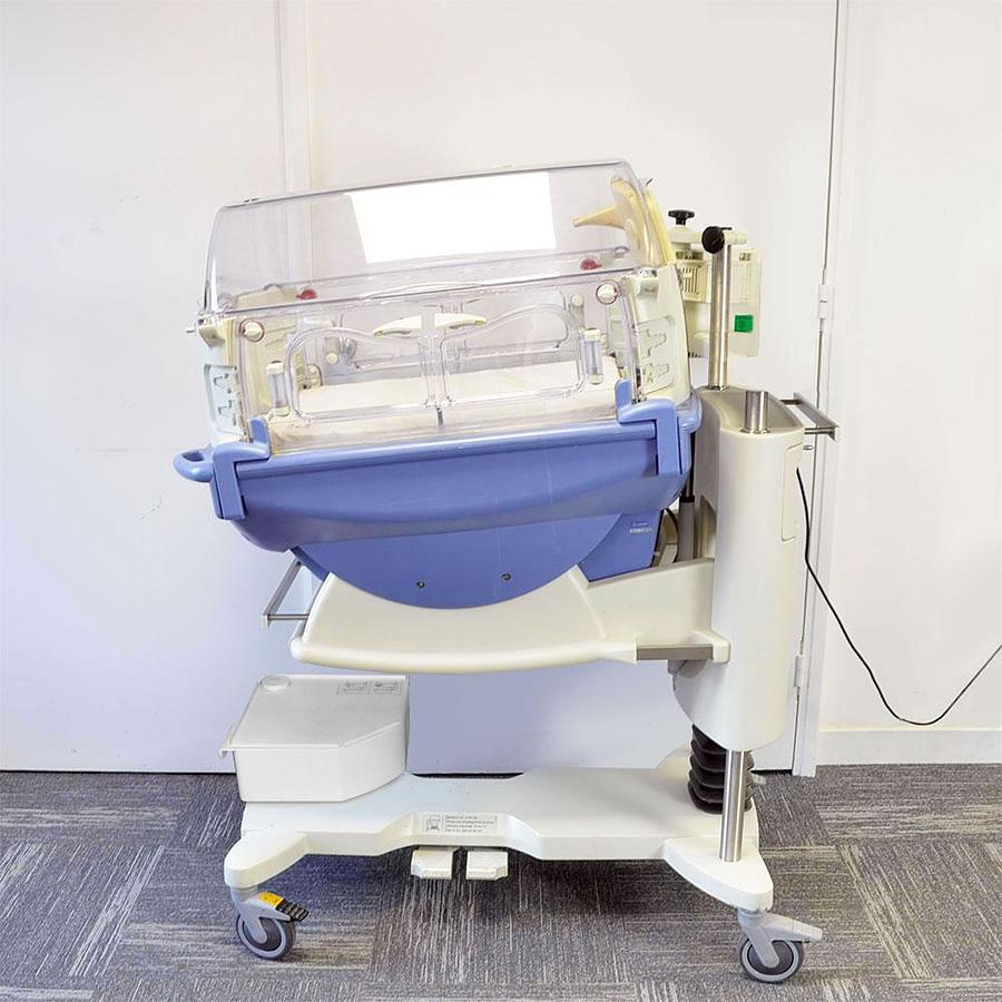 D'occasion DRAGER CALEO INCUBER WITH MATTRESS