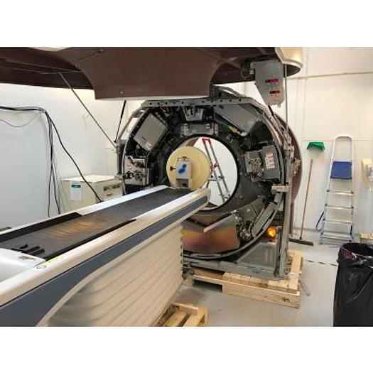 Used TOSHIBA AQUILION LB SCANNER