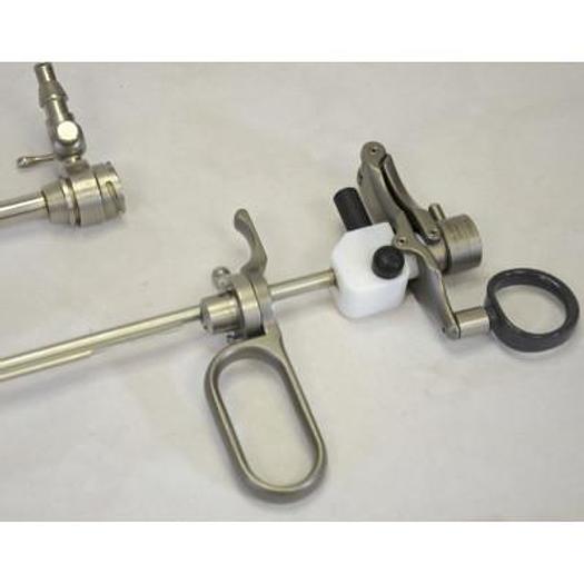 Used STORZ 27050E RESECTOR WITH 30 DEG OPTICS, LINER AND DIAGNIOSTIC LINER