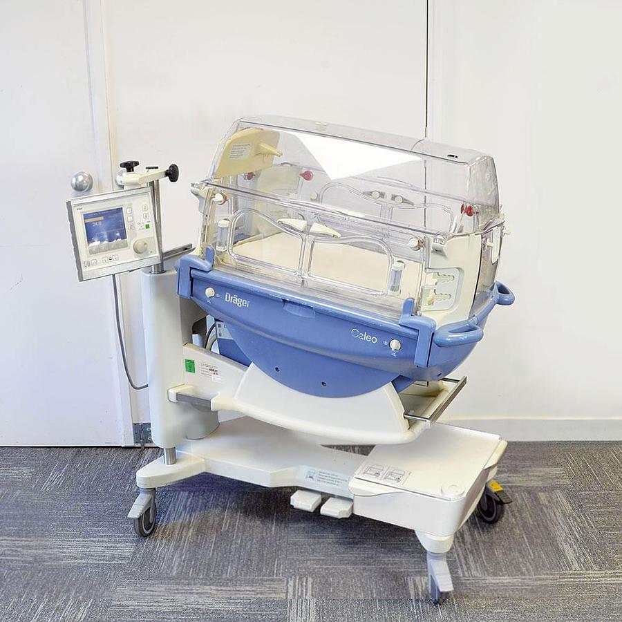 D'occasion DRAGER CALEO INCUBER WITH MATTRESS