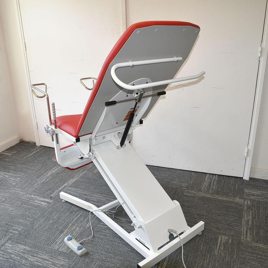 FAUTEUIL GYNÉCOLOGIQUE ÉLECTRIQUE BEAUMOND PROMOTAL