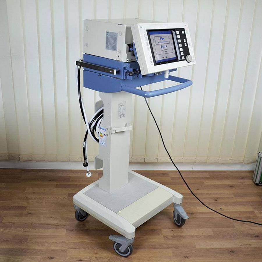 D'occasion DRAGER EVITA 4 RESUSCITATION/INTENSIVE CARE VENTILATOR