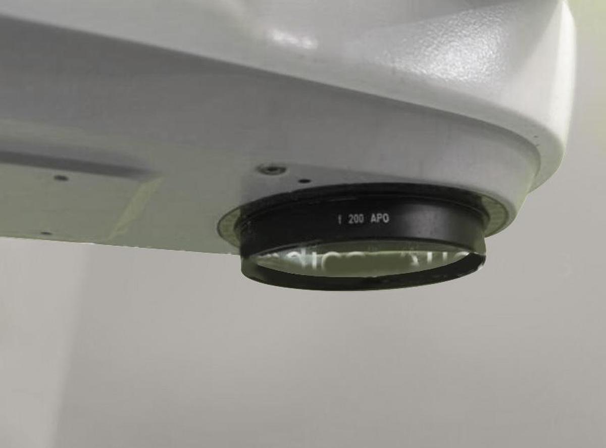 D'occasion KARL ZEISS LUMERA 700 OPERATING OPHTHALMOLOGY MICROSCOPE