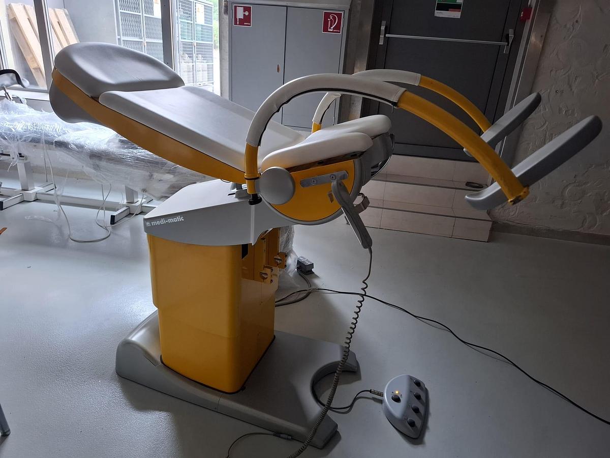 D'occasion TABLE DE GYNECOLOGIE SCHMITZ