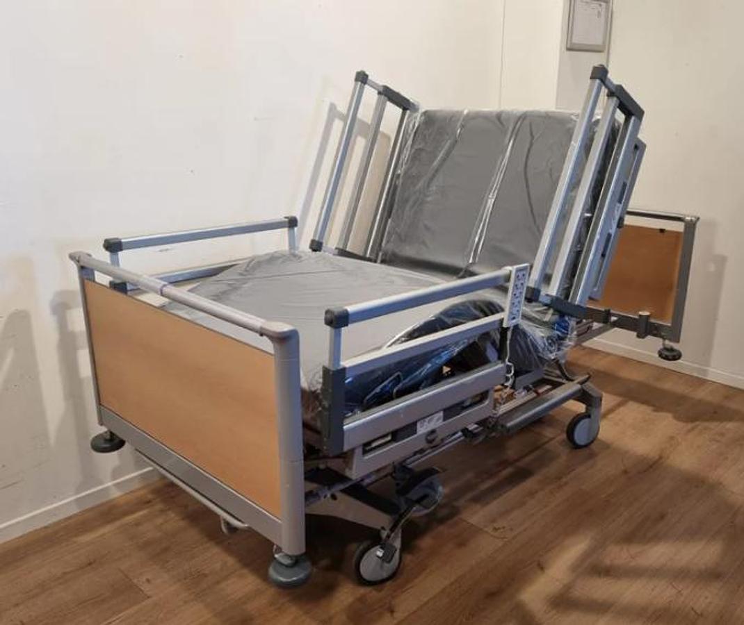 Rénové LIT HOSPITALISATION A DOMICILE, 3 SECTIONS STIEGELMEYER AVANTA