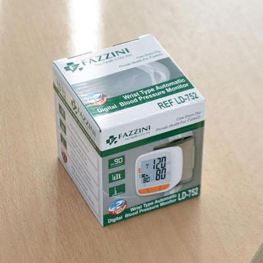 AUTOMATIC WRIST DIGITAL TENSIOMETER