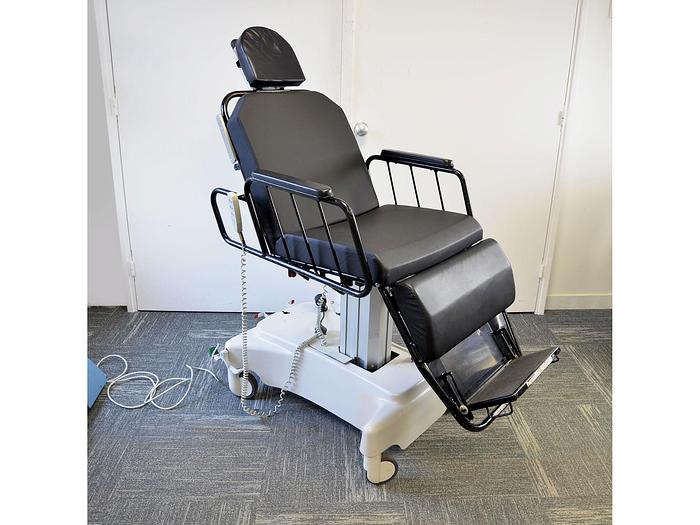 D'occasion CHAISE POLYVALENTE ÉLECTRIQUE STERIS HAUSTED