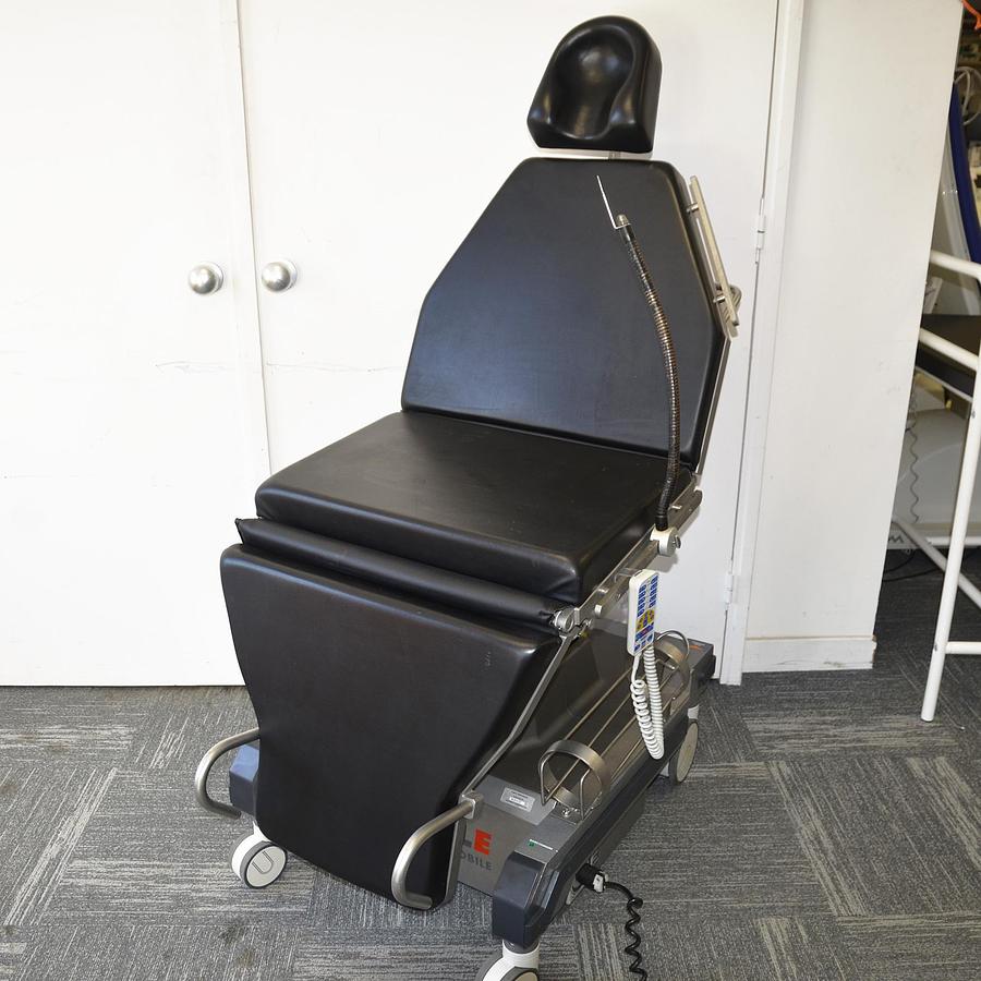 D'occasion UFSK OSYS BL600 XLE Electric Ophthalmic Chair