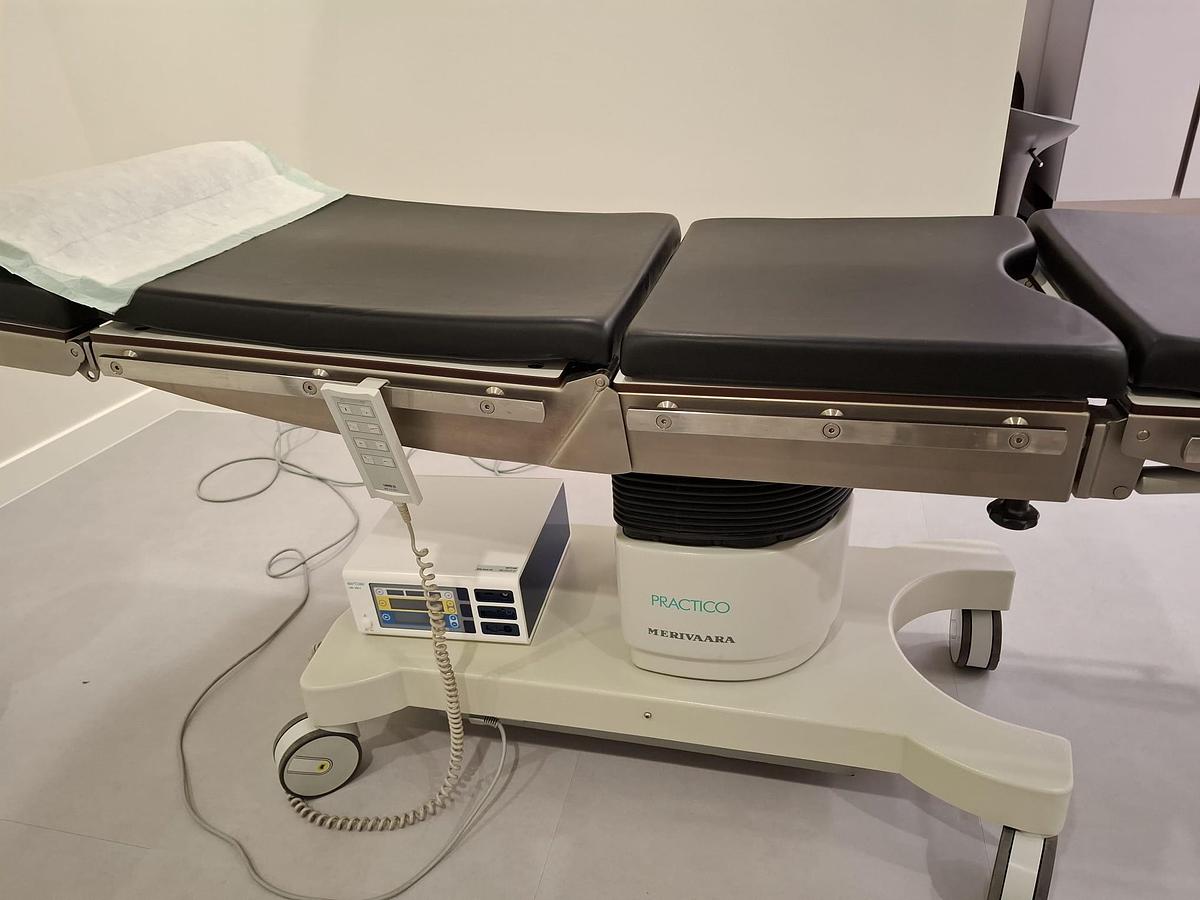 D'occasion table d'operation MERIVAARA PRACTICO