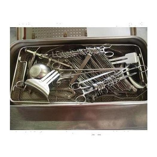 Used UPPER-ROUTE HYSTERECTOMY IN AUTOCLAVABLE CONTAINER