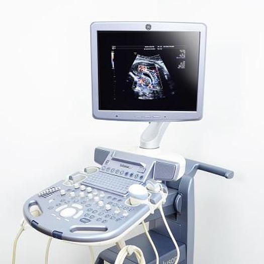 Used VOLUSON S8 HEALTHCARE 3D/4D GE ULTRASOUND SCANNER