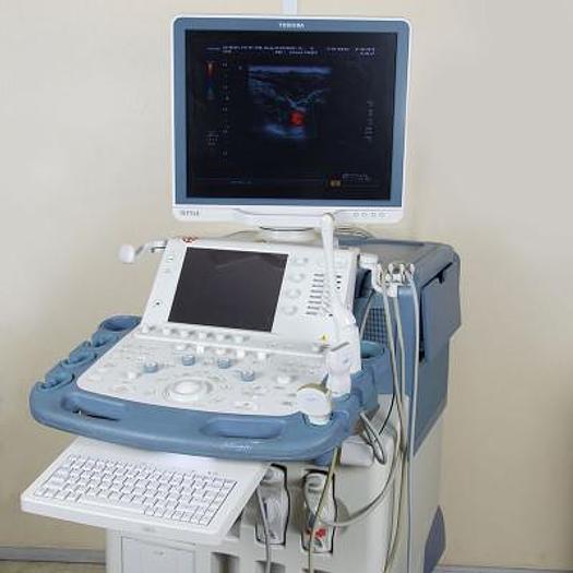 Used ULTRASOUND SCANNER TOSHIBA SSA 790A APLIO XG FLAT SCREEN WITH 3 PROBES