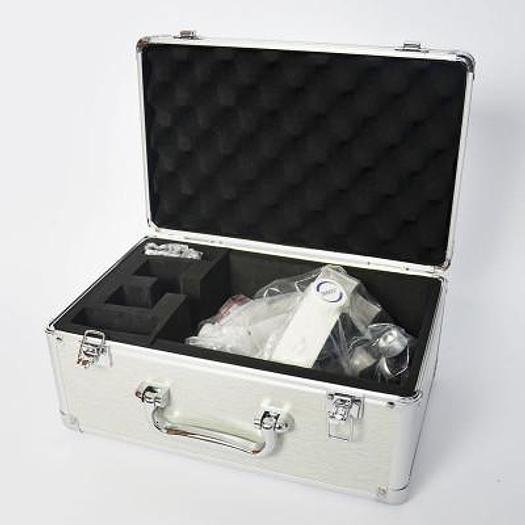 HEADLAMP WITH MAGNIFYING GLASS