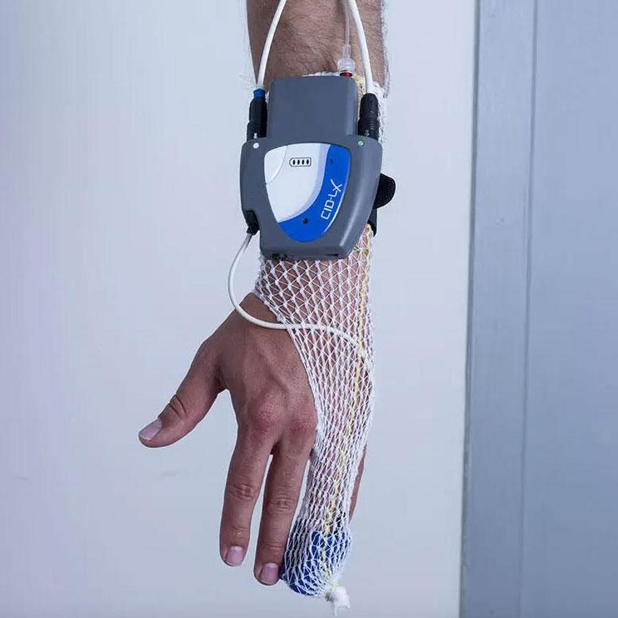 D'occasion CIDELEC CID-LX PORTABLE VENTILATOR POLYGRAPH