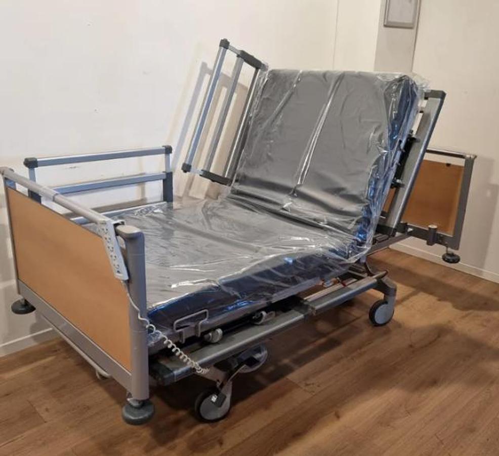 Rénové LIT HOSPITALISATION A DOMICILE, 3 SECTIONS STIEGELMEYER AVANTA