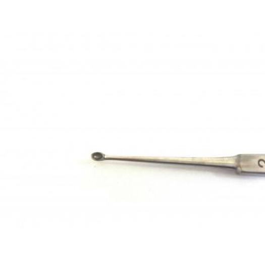 CURETTE FINE PLEINE PETIT MANCHE 2mm x 13,5cm (EAR CURETTE 2mm x 13,5cm)