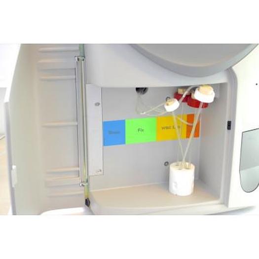 Used COULTER BECKMAN ACT5 HEMATOLOGY AUTOMATER diff NUMERATION AND COMPLETE FORMULA