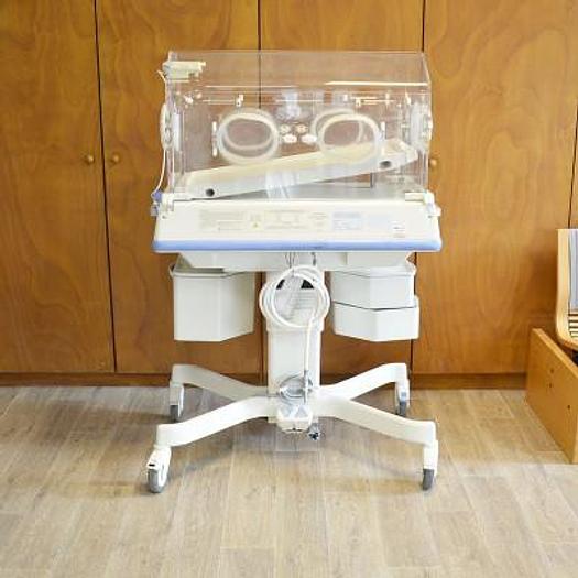 Used HILL ROM AIR-SHIELDS ISOLETTE C2000 INCUBATOR