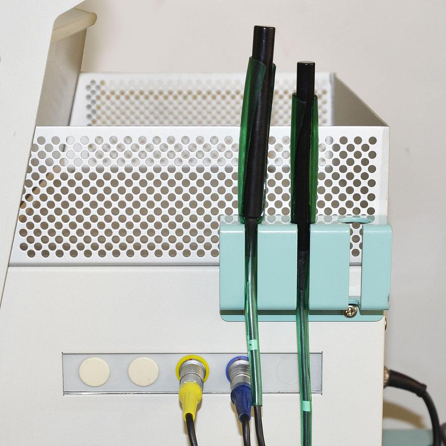 D'occasion ATYS WAKIE TRANSCRANIAL DOPPLER WITH 2 PROBES (X MHZ and Y MHZ)