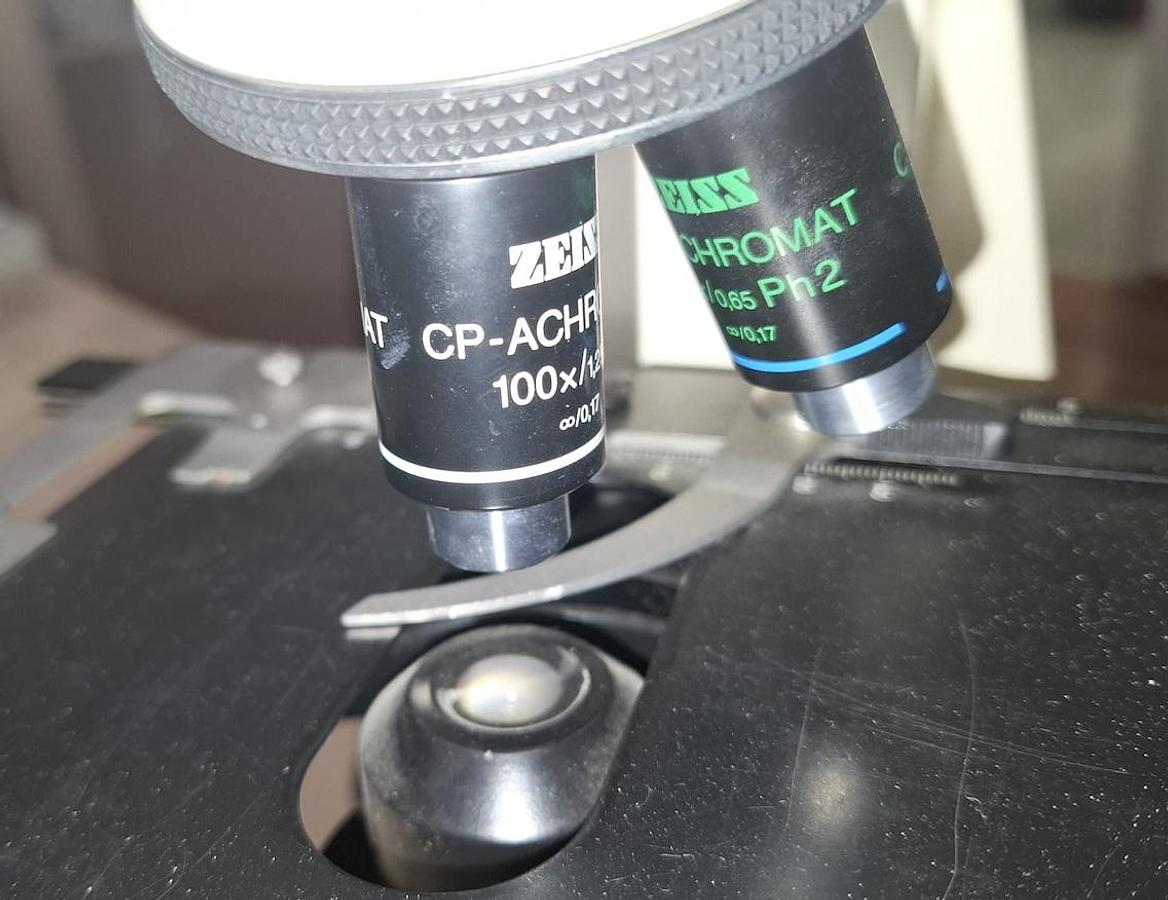 D'occasion ZEISS AXIOLAB E Re BINOCULAR MICROSCOPE