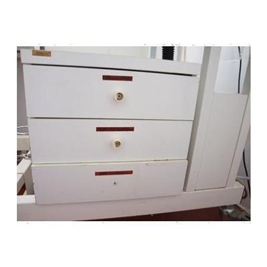 Used NEONATAL REA TABLE MEDIPREMA 100 AIR/OYGEN/VACUUM