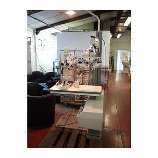 Used OPHTHALMOLOGY CONSULTATION SET TOPCON